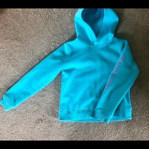 Girls vineyard vines sweatshirt